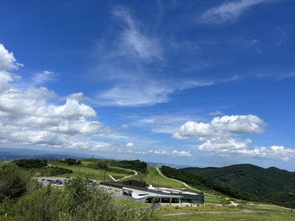 ‘6홀·4개 코스·노캐디’ 내세운 대중제 골프장… 고품격 입혔다