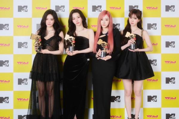 에스파, 日 MTV 'VMAJ' 여성가수 최초 4관왕