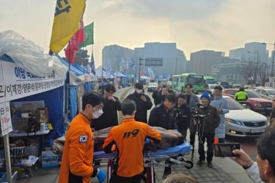 이재명 “살아서 싸워라”…김경수 “체력이 되는 한 버틴다”