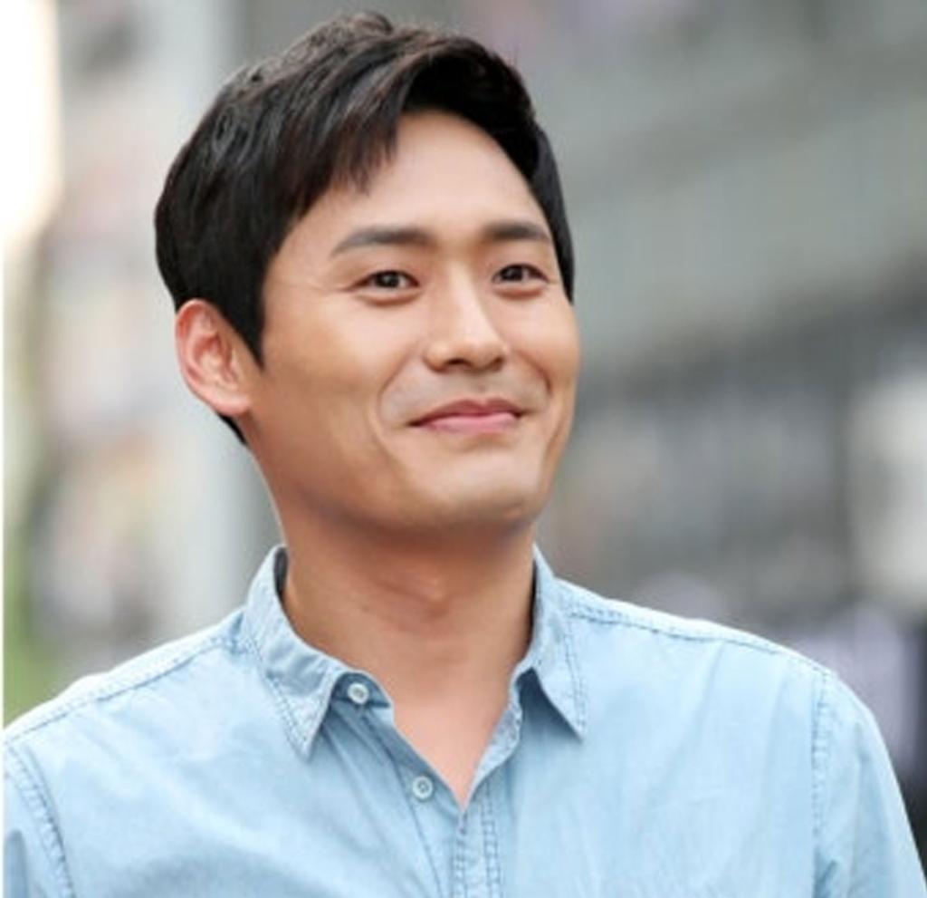 배우 최대훈 / 출처 : 온라인 커뮤니티