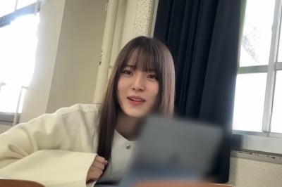 ‘왕복 4시간’ 비행기로 통학한 20대 日걸그룹 멤버, 4년 감내한 이유는