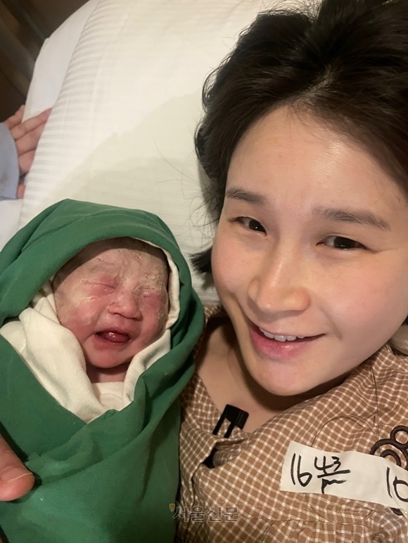 [단독] ‘양궁 여제’ 기보배, 둘째 득녀…‘우리 아기’서 생생 출산기 전한다