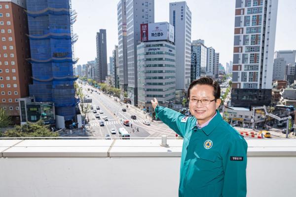 영등포 로터리 임시도로 30일 개통...최호권 영등포구청장 현장 점검