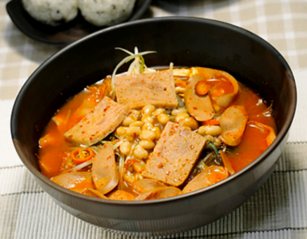 “부대찌개 라면 사리 추가요!”…수명 단축시킨다는 ‘이것’ 경고 나왔다