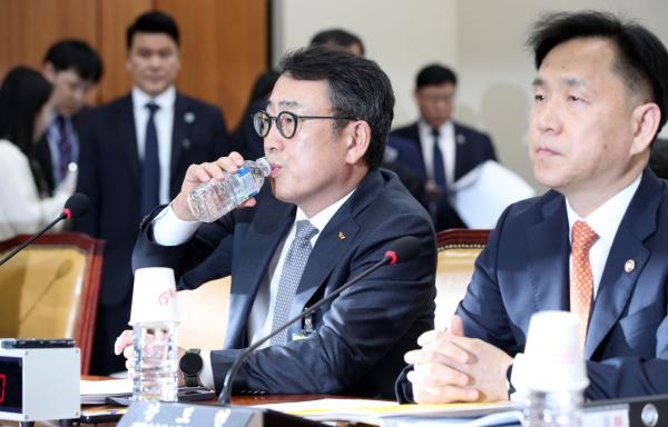 과방위, 5월 8일 'SKT 해킹사태' 청문회…최태원 증인 채택