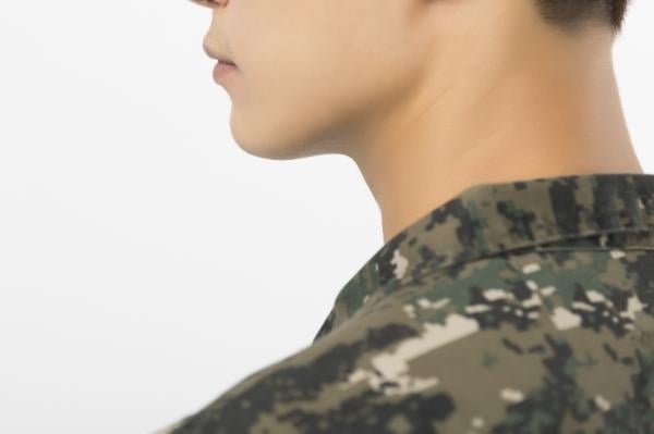 “아버지가 간암 수술을, 흑흑” 거짓말로 상습 휴가 나간 군인의 최후