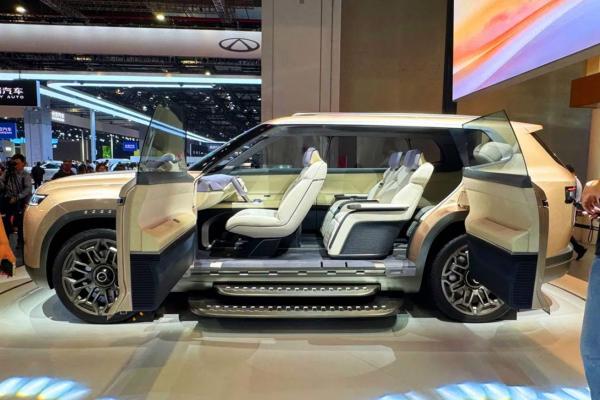 2,000km 질주 예고! 中 체리 익시드, ‘톈지’ 공개… 초대형 플래그십 SUV 시장 판도 바꾸나?