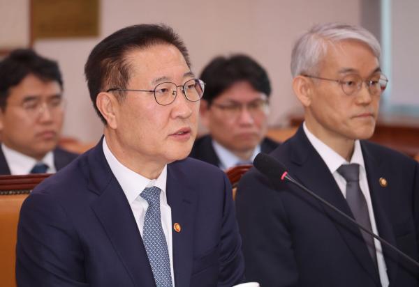 '비상계엄' 박성재 법무부 장관 조사한 검사, 사의…朴 "무관"(종합)