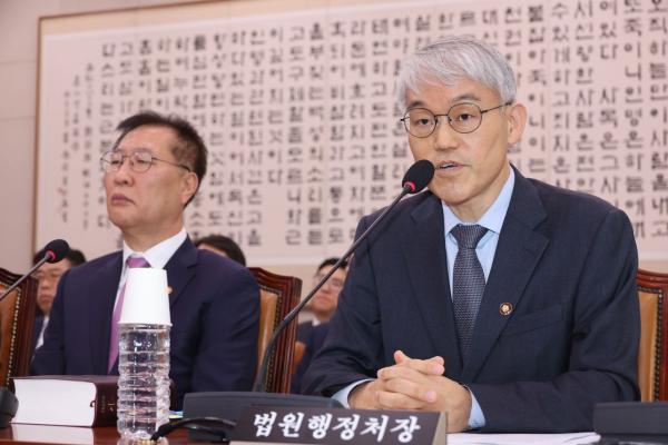 법원행정처장 "조희대, 대법 회의서 '계엄 위헌성' 가장 먼저 발언"