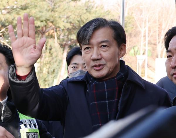 조국, 李 파기환송에 "대법원의 대선개입" 옥중 서신