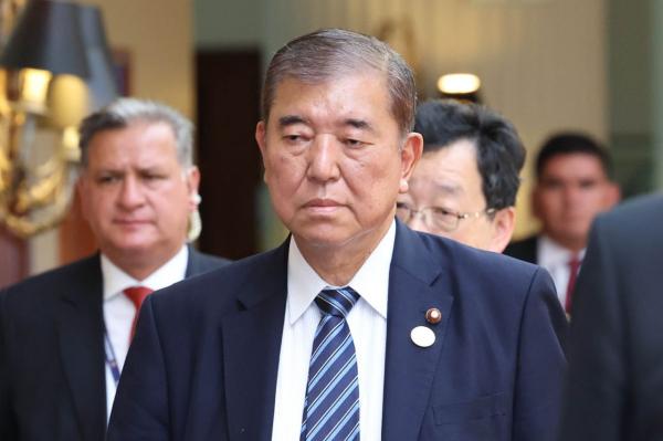 이시바 총리 "개헌 과감히 재검토"…국회 조기 발의 노력
