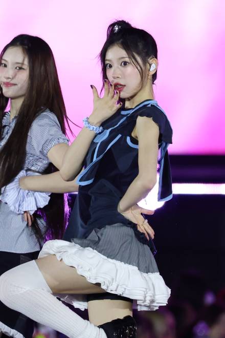 아일릿 모카, '떙그란 눈' 빠져드는 매력