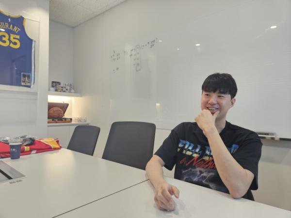 ‘호주리그 우승’ 이현중 “기준 높아야 건강한 욕심도…NBA 꿈 이뤄 한국 농구에 보탬”