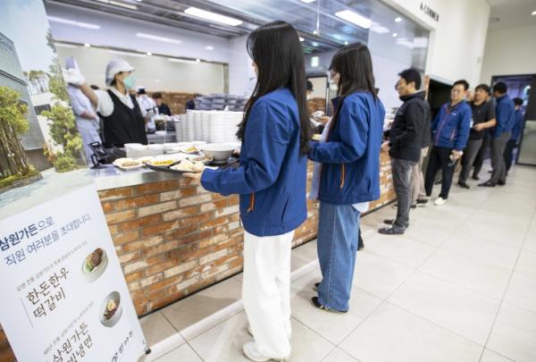 미슐랭 가이드 맛집을 사내식당서…호반호텔앤리조트 ‘맛집 브랜드 데이’
