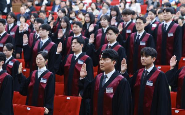 법무부, 변호사시험 합격자 90명 검사로 신규 임용