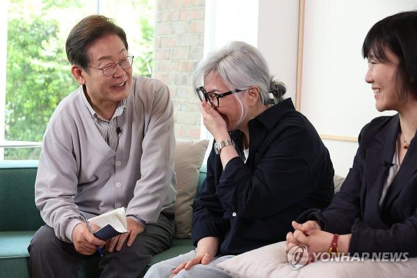 이재명 "드라마처럼 영혼 바뀐다면? 김문수와 바꾸고 싶다"
