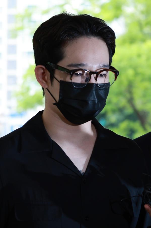 가수 남태현, 마약 집행유예 기간 중 음주운전 혐의로 입건
