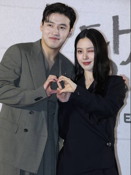 “평양냉면 같은 맛”… ‘재벌 2세’ 강하늘과 ‘첫 로코’ 고민시가 보여주는 ‘당신의 맛’ [종합]
