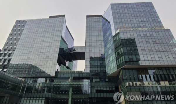 경찰, ‘탈취 기술로 보이스톡 개발’ 의혹 고소 관련 카카오 압수수색