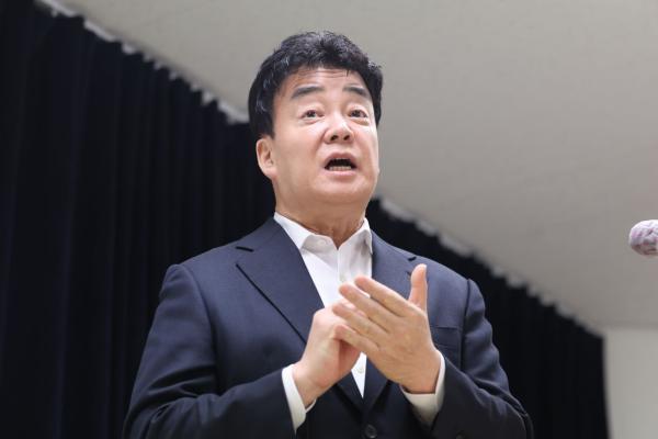 경찰, 백종원 '닭뼈 튀김기' 식품위생법 위반 의혹 내사
