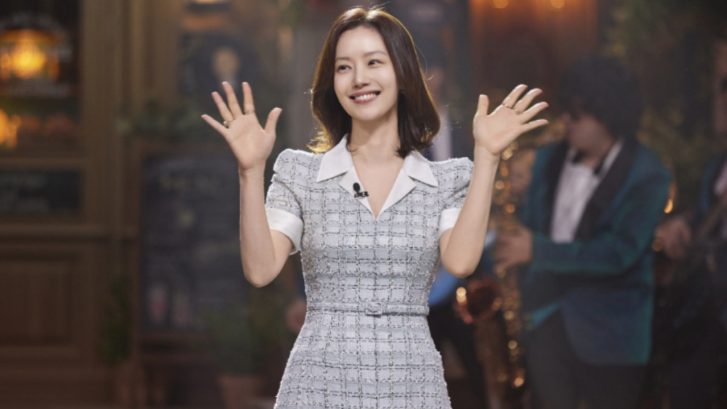 문채원(사진=쿠팡플레이 제공)
