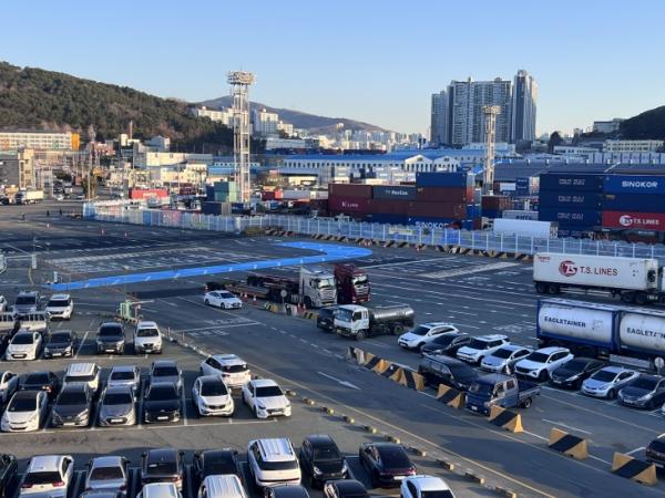 교통사고 위험 부산 신선대부두 앞 도로 9차로 확장
