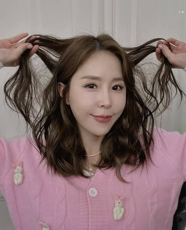 그룹 코요태 멤버 신지. 인스타그램 캡처
