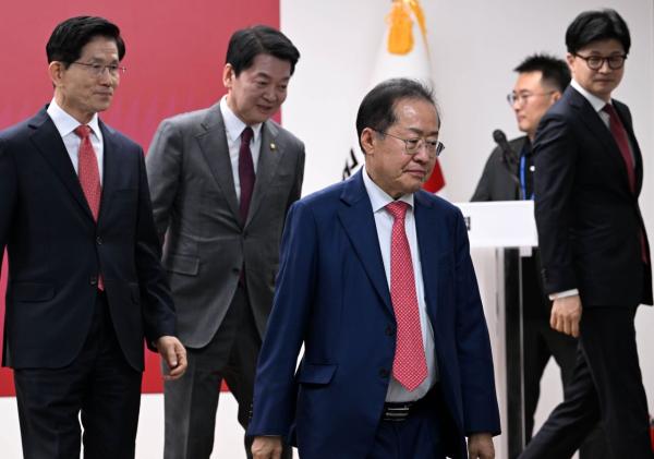 홍준표, 국힘 러브콜에 "정나미 떨어져 당 근처도 가기 싫어"