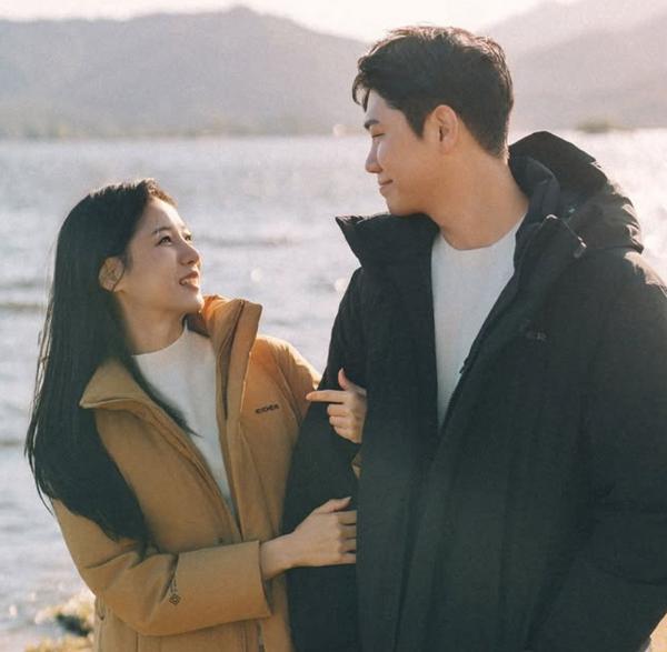 ‘나는 SOLO’ 22기 옥순♥경수, 혼인신고 완료…결별설 넘고 부부로 다시 만났다