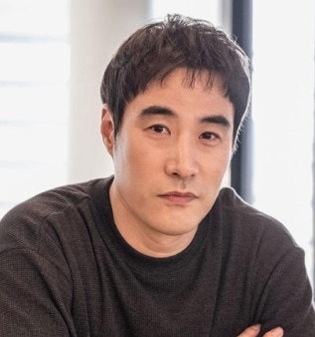 Actor Bae Sung-woo / Source: Online Community