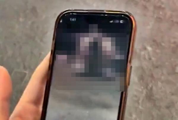 부산 남고생, 상하이모터쇼서 중국인 여성 ‘몰카’ 파문…현지인들 분개