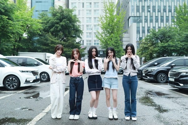 '5세대 비주얼' HITGS(힛지스), 오늘(16일) '뮤직뱅크' 출격…러블리함에 청량함까지