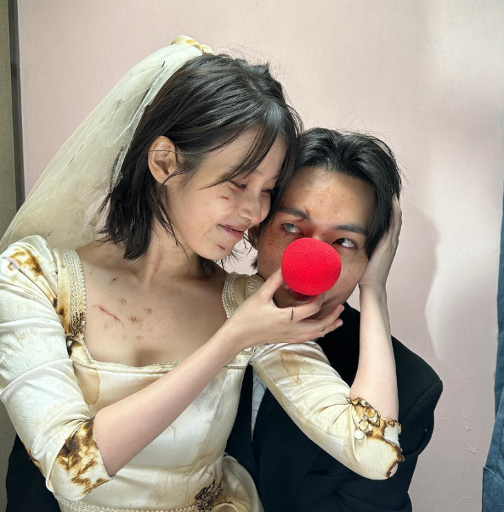 뷔 인스타그램 @thv