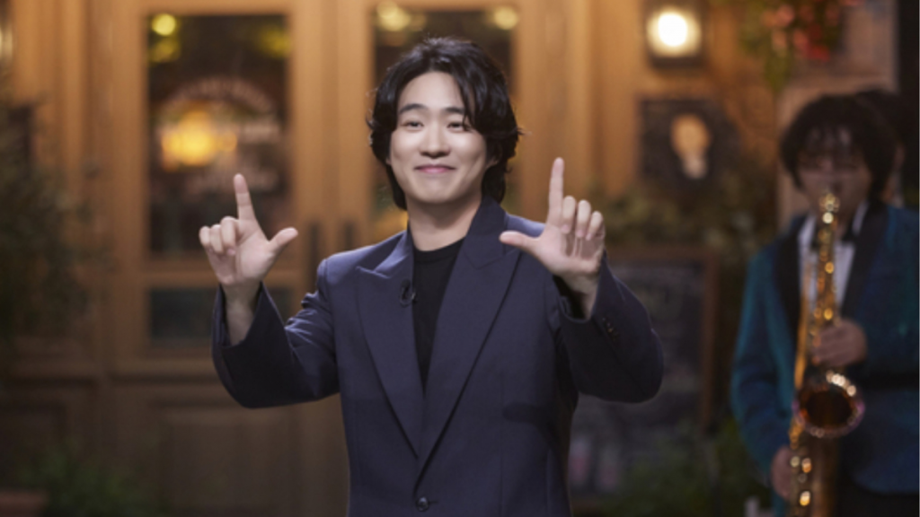 안재홍(사진=쿠팡플레이 제공)