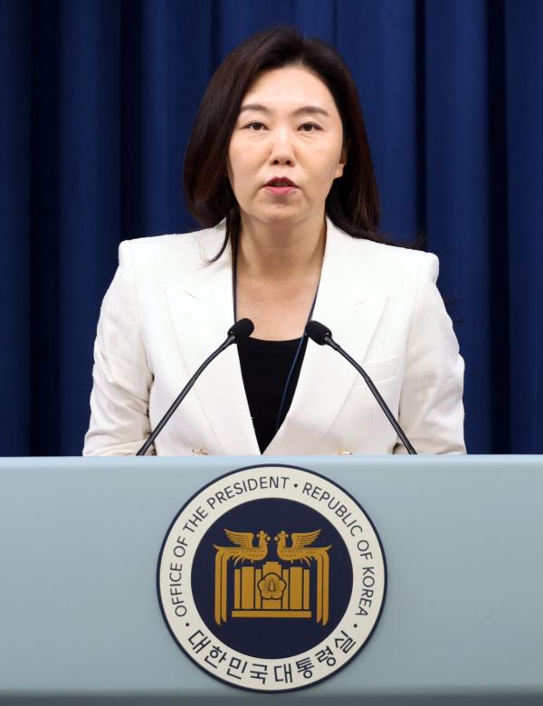 尹정부 대통령실 직원 80여명 처리 지연…대통령실 "인력 부족 심각"