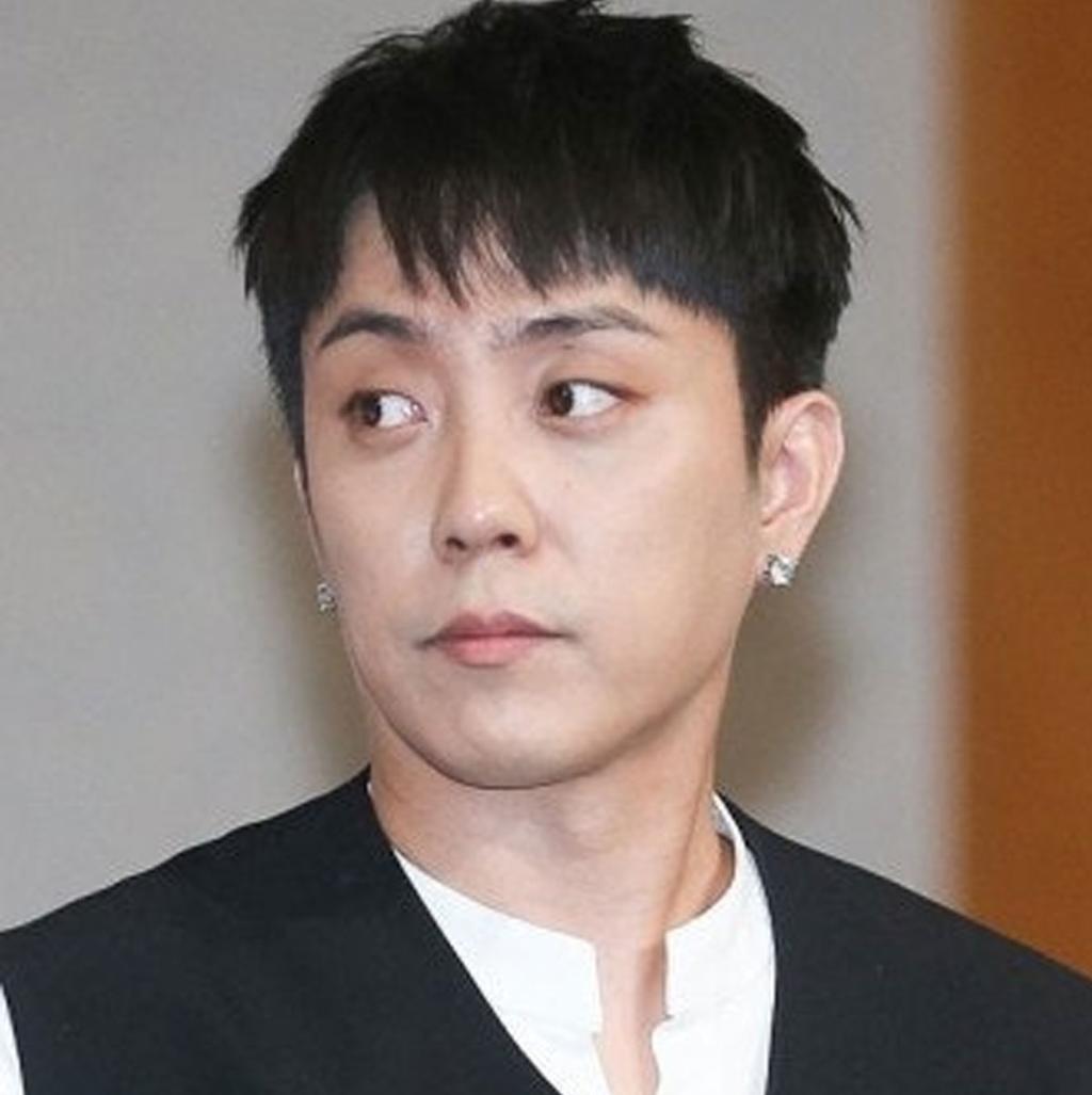 가수 은지원 / 출처 : 온라인 커뮤니티