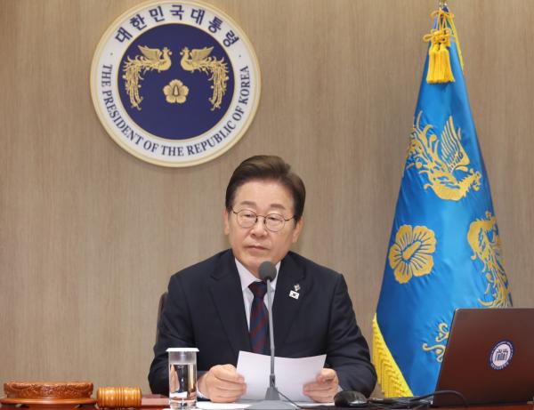 李대통령, 13일 대통령실서 재계 총수 만난다…'경제활성화' 모색할 듯