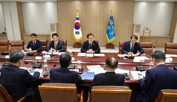 김기문 회장, 李대통령에 "중기·소상공인 현장 찾아 격려해달라"