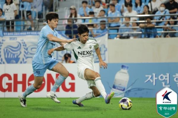 K리그1 전북 전진우, 5월 최고 선수와 골 독차지