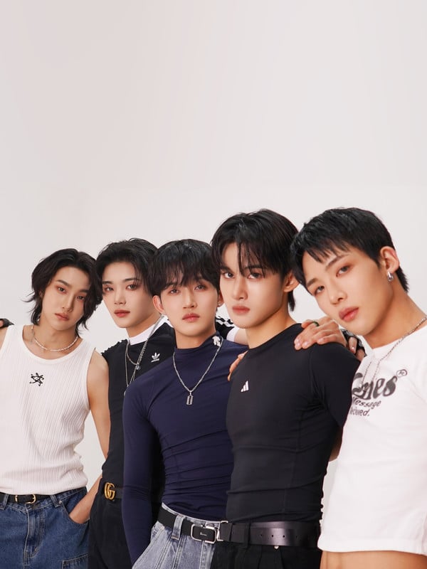 K-POP 최초 탈북민 멤버들 포함 5인조 다국적 보이그룹 '1VERSE(유니버스)', 본격 글로벌 데뷔