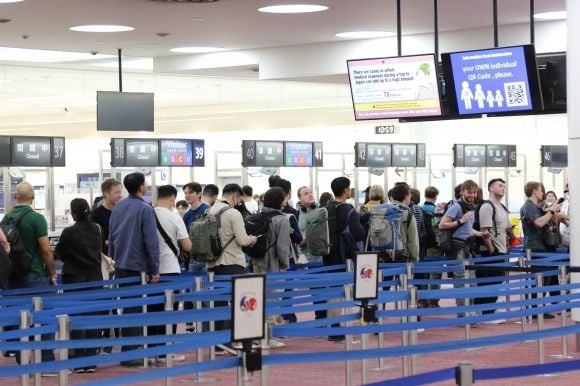 "열도 가라앉는다" 日 여행 취소한 홍콩인…한국인은 '역대 최고치' 경신