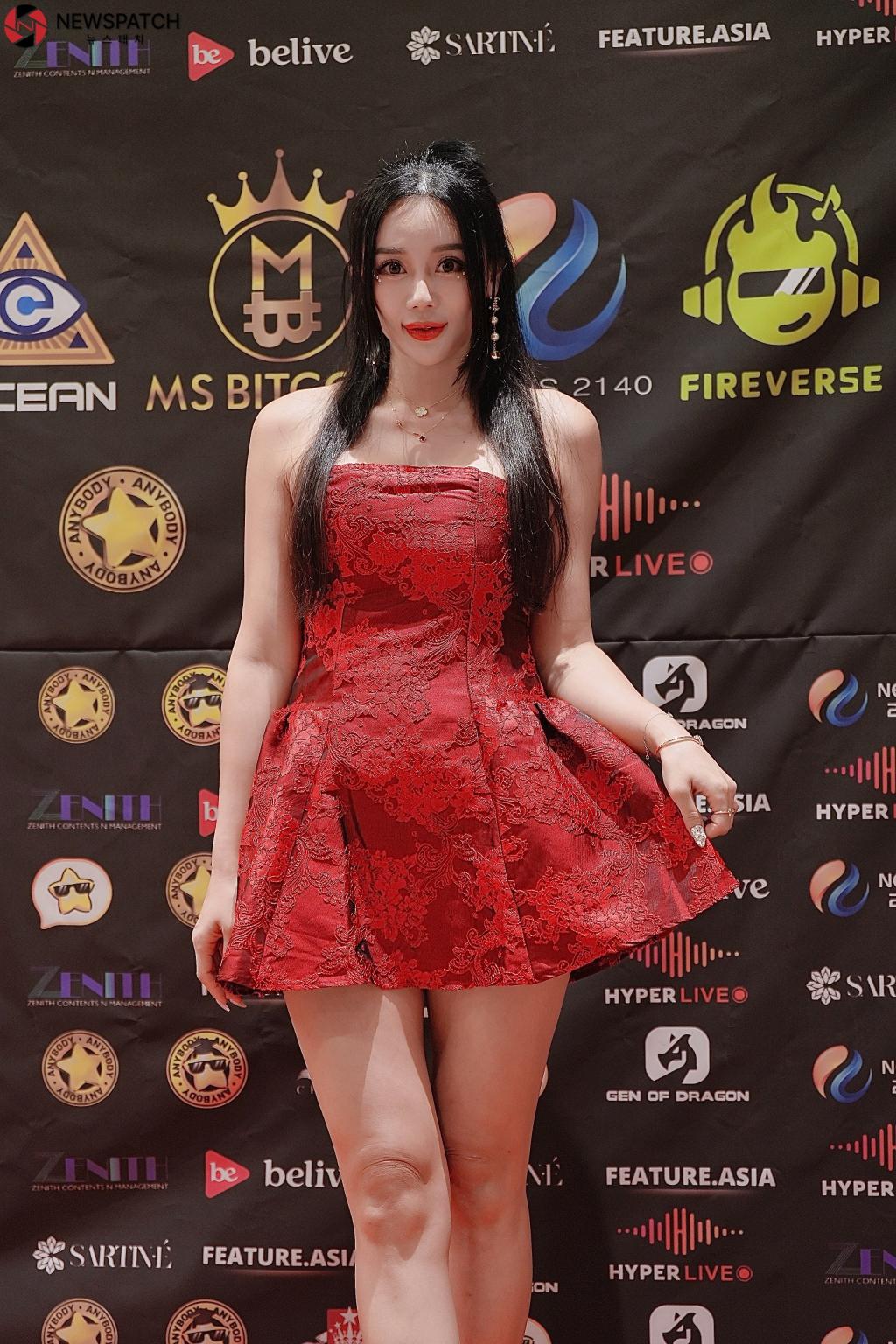 ▲