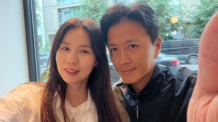 진태현, 박시은 부부. 진태현 인스타그램 게시물 캡처