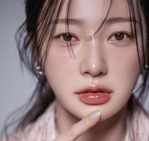 송하윤, 학폭 의혹 1년 만에 침묵 깨고 법적 대응...최초 유포자 형사 고소