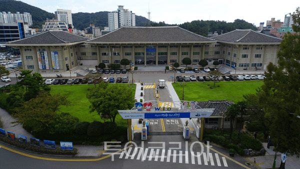 여수시 비서실장 관용차 사적 이용 교통사고 '감찰·경찰 수사' 동시 진행