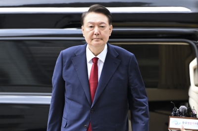 내란특검, 尹 구속심사에 검사 10명 투입… PPT 178장 띄워 압박