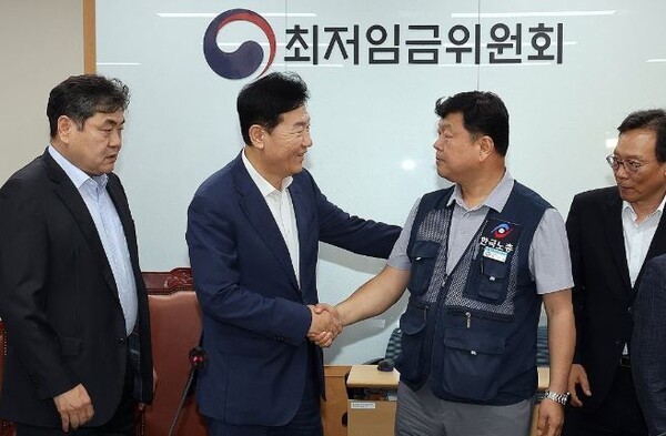 최저임금 인상에 주휴수당·실업급여 줄줄이 영향