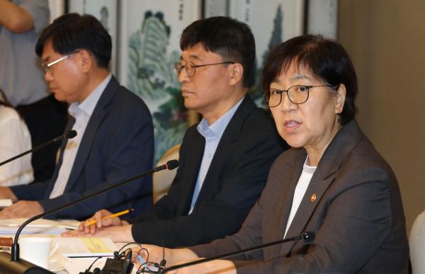 내년 4인 가구 기준 중위소득 649만원…역대 최고 6.51%↑