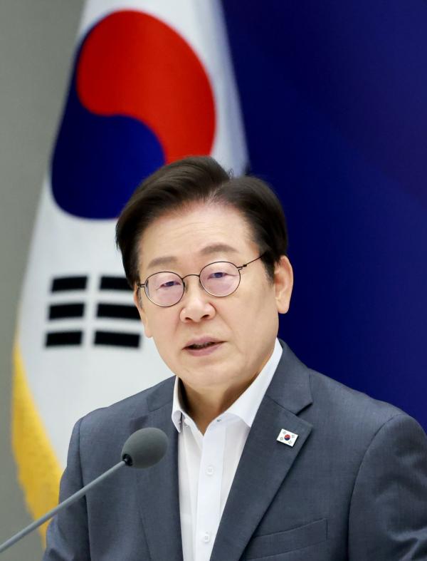 '첫 휴가' 李대통령, 한·미 정상회담 대비 '국익 안보' 구상