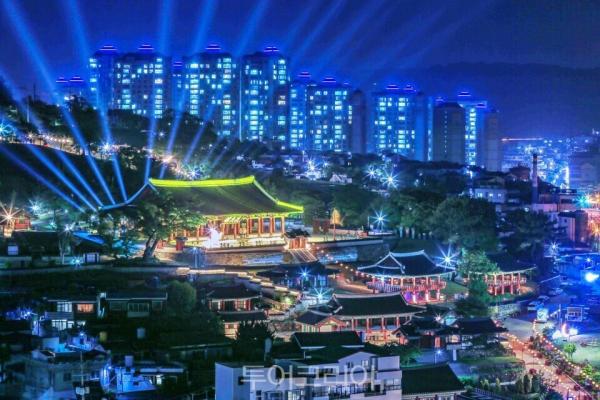 환상적인 빛으로 물든 '국가유산 미디어아트' 만나러 야(夜)밤 나들이를! 